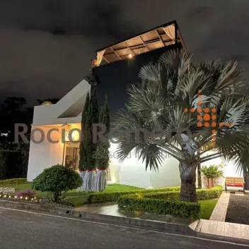 #1582 - Casa en conjunto cerrado en Villa del Rosario en venta de 400m², 4 habitaciones y 3 parqueaderos - 2