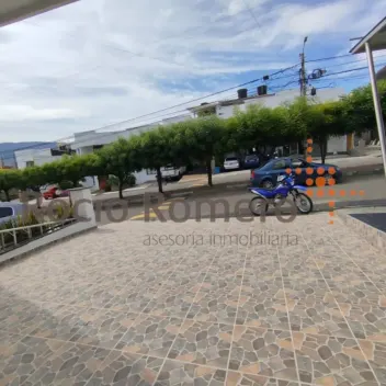 #1588 - Casa en conjunto cerrado en Villa del Rosario en venta de 200m², 3 habitaciones y 3 parqueaderos - 2