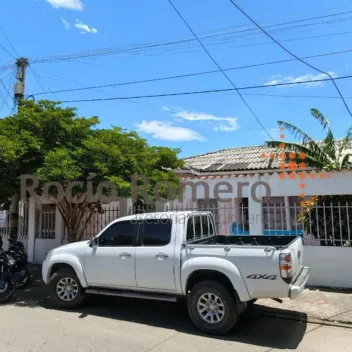 #1605 - Casa en Cúcuta en venta de 296m², 7 habitaciones y 4 parqueaderos - 2