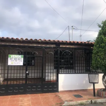 #1674 - Casa en Cúcuta en venta de 89m², 3 habitaciones y 2 parqueaderos - 1