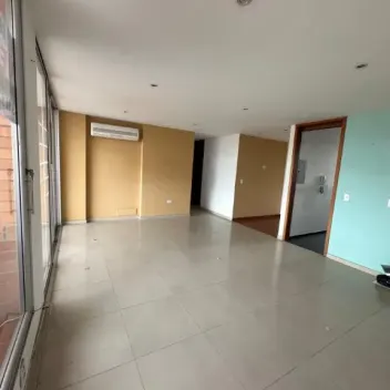 #1680 - Apartamento en Cúcuta en venta de 125m², 3 habitaciones y 2 parqueaderos - 1