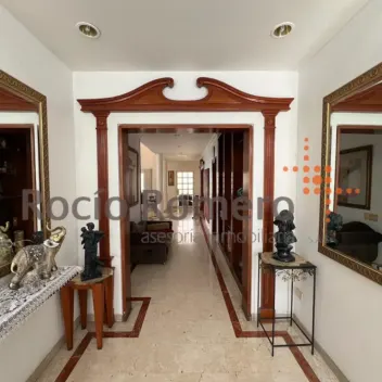 #1713 - Casa en Cúcuta en venta de 400m², 6 habitaciones y 5 parqueaderos - 2