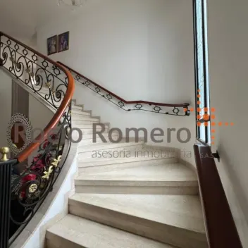 #1713 - Casa en Cúcuta en venta de 400m², 6 habitaciones y 5 parqueaderos - 10