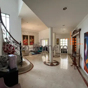 #1713 - Casa en Cúcuta en venta de 400m², 6 habitaciones y 5 parqueaderos - 4