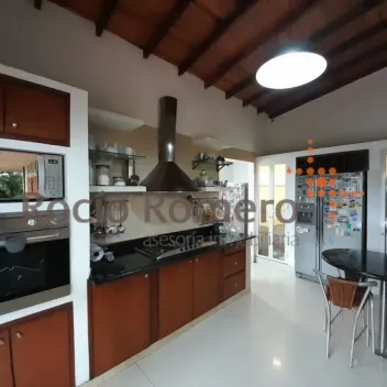 #1722 - Casa en conjunto cerrado en Villa del Rosario en venta de 450m², 5 habitaciones y 2 parqueaderos - 5
