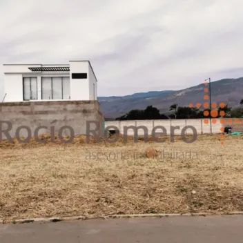 #1732 - Lote en conjunto cerrado en Villa Del Rosario en venta de 198m² - 2