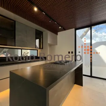 #1790 - Casa en conjunto cerrado en  en venta de 120m², 3 habitaciones y 2 parqueaderos - 2