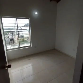 #1820 - Casa en conjunto cerrado en arriendo en  de 150m², 3 habitaciones y 1 parqueadero - 15
