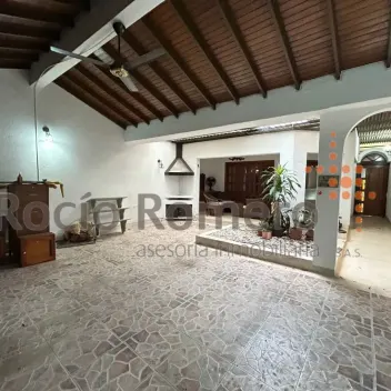 #228 - Casa en venta en Cúcuta de 186m², 3 habitaciones y 2 parqueaderos - 2
