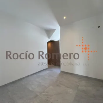 #1825 - Casa en conjunto cerrado en venta en  de 283m², 4 habitaciones y 2 parqueaderos - 10