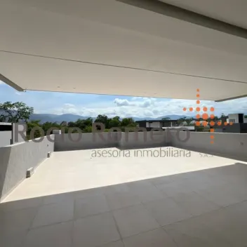 #1825 - Casa en conjunto cerrado en venta en  de 283m², 4 habitaciones y 2 parqueaderos - 20