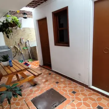 #1851 - Casa en venta en Villa del Rosario de 217m², 4 habitaciones y 2 parqueaderos - 12