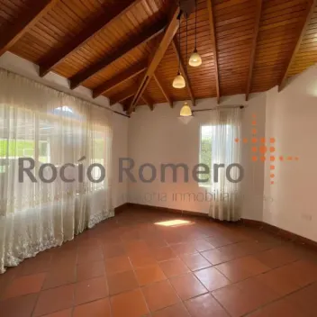 #1869 - Casa en conjunto cerrado en venta en Cúcuta de 500m², 3 habitaciones y 2 parqueaderos - 2