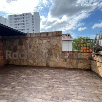 #1889 - Casa en venta en Los Patios de 197m², 3 habitaciones y 2 parqueaderos - 20