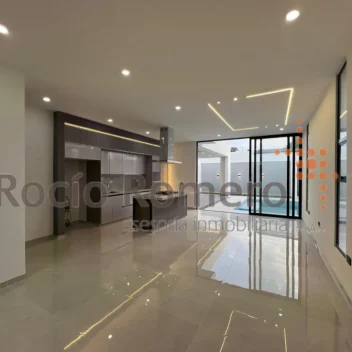 #1895 - Casa en conjunto cerrado en venta en Villa del Rosario de 250m², 4 habitaciones y 2 parqueaderos - 3