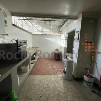 #1909 - Casa en arriendo en Cúcuta de 300m², 4 habitaciones y 1 parqueadero - 4