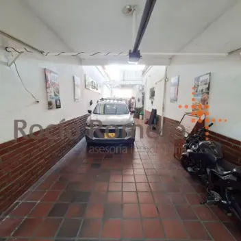 #1911 - Casa en arriendo en Cúcuta de 300m², 4 habitaciones y 1 parqueadero - 2