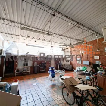 #1911 - Casa en arriendo en Cúcuta de 300m², 4 habitaciones y 1 parqueadero - 6