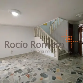 #1913 - Casa en arriendo en Cúcuta de 240m², 3 habitaciones y 1 parqueadero - 6