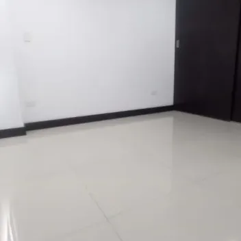 #1944 - Apartamento en venta en Cúcuta de 156m², 3 habitaciones y 2 parqueaderos - 6