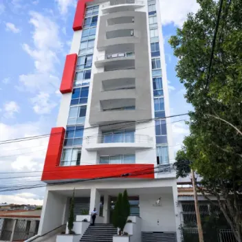 #1944 - Apartamento en venta en Cúcuta de 156m², 3 habitaciones y 2 parqueaderos - 1