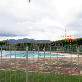 #1974 - Casa en conjunto cerrado en venta en Los Patios de 122m², 3 habitaciones y 2 parqueaderos - 17