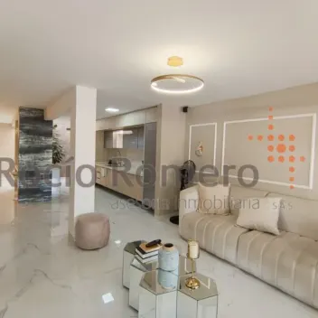 #1983 - Casa en conjunto cerrado en venta en Cúcuta de 256m², 5 habitaciones y 2 parqueaderos - 2