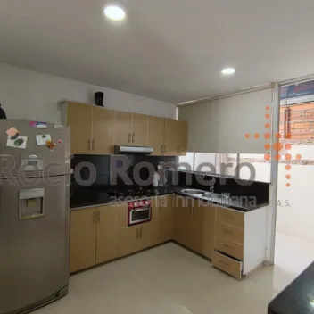 #1988 - Casa en conjunto cerrado en venta en Cúcuta de 107m², 3 habitaciones y 2 parqueaderos - 4