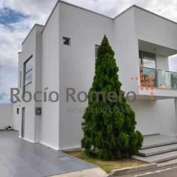 #2016 - Casa en conjunto cerrado en venta en Villa del Rosario de 300m², 3 habitaciones y 1 parqueadero - 1