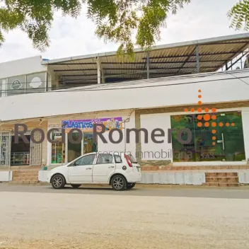 #2030 - Local en venta en Villa del Rosario de 161.5m² - 2