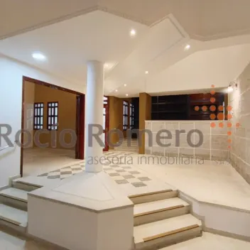 #2237 - Casa en arriendo en Cúcuta de 339m², 3 habitaciones y 2 parqueaderos - 4