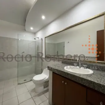 #2238 - Casa en arriendo en Cúcuta de 432.5m², 5 habitaciones y 2 parqueaderos - 12