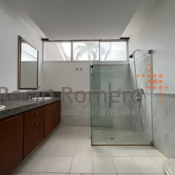 #2238 - Casa en arriendo en Cúcuta de 432.5m², 5 habitaciones y 2 parqueaderos - 16