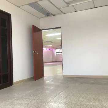 #2285 - Oficina en venta en Cúcuta de 227m² - 8