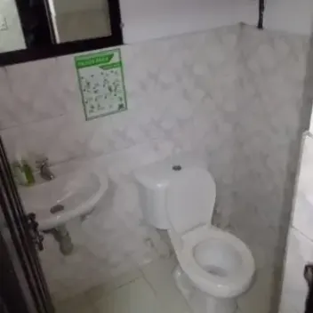 #2334 - Local en venta en Cúcuta de 300m², 2 ambientes y 2 parqueaderos - 7