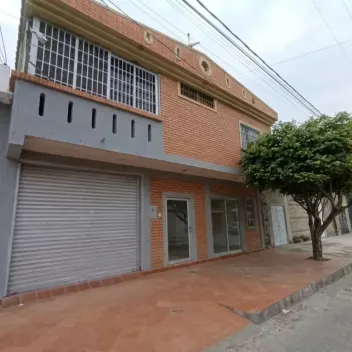 #2355 - Bodega en venta en Cúcuta de 363m² y 1 parqueadero - 1