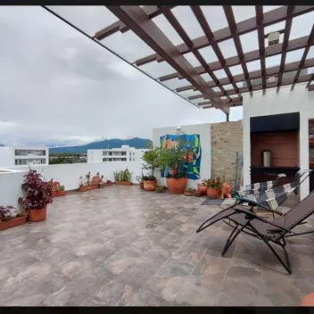 #2373 - Apartamento Dúplex en venta en Los Patios de 360m², 4 habitaciones y 2 parqueaderos - 2