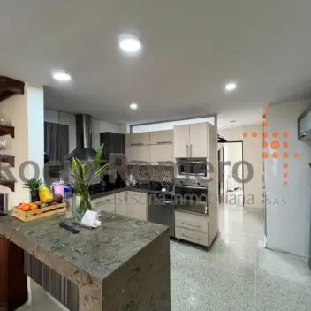 #2406 - Apartamento en venta en Cúcuta de 217m², 3 habitaciones y 2 parqueaderos - 5