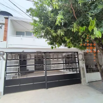 #2409 - Casa en venta en Cúcuta de 180m², 3 habitaciones y 2 parqueaderos - 1