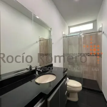 #2411 - Casa en conjunto cerrado en venta en Villa del Rosario de 740m², 4 habitaciones y 2 parqueaderos - 6