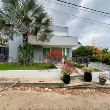 #2411 - Casa en conjunto cerrado en venta en Villa del Rosario de 740m², 4 habitaciones y 2 parqueaderos - 1