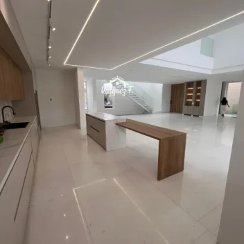 #2430 - Casa en conjunto cerrado en venta en Los Patios de 800m², 6 habitaciones y 5 parqueaderos - 8