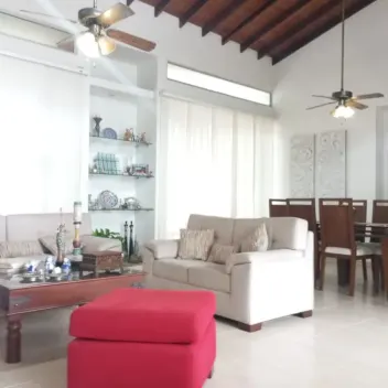 #2431 - Casa en conjunto cerrado en venta en  de 243m² y 3 habitaciones - 5