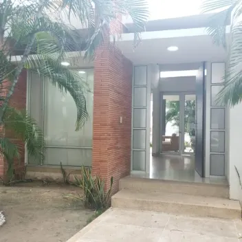 #2431 - Casa en conjunto cerrado en venta en  de 243m² y 3 habitaciones - 1