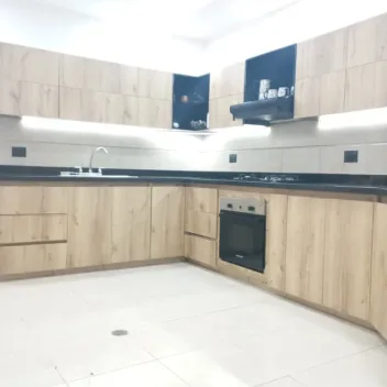 #2431 - Casa en conjunto cerrado en venta en  de 243m² y 3 habitaciones - 9