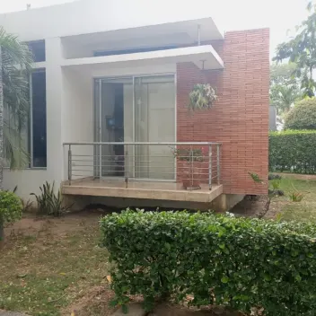 #2431 - Casa en conjunto cerrado en venta en  de 243m² y 3 habitaciones - 13