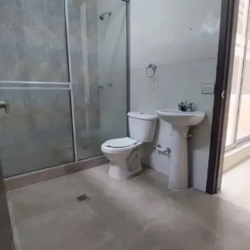 #2434 - Casa en venta en Los Patios de 239m², 4 habitaciones y 1 parqueadero - 13