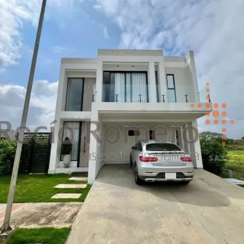 #1393 - Casa en conjunto cerrado en venta en Villa del Rosario de 231m², 4 habitaciones y 2 parqueaderos - 1