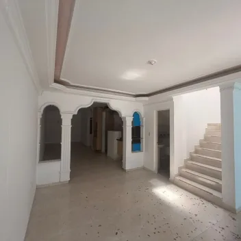 #2444 - Casa en conjunto cerrado en venta en Cúcuta de 180m², 4 habitaciones y 2 parqueaderos - 1