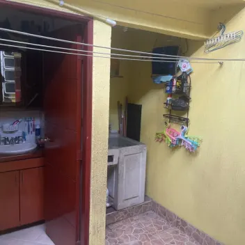 #2458 - Casa en venta en Los Patios de 95m², 3 habitaciones y 1 parqueadero - 7